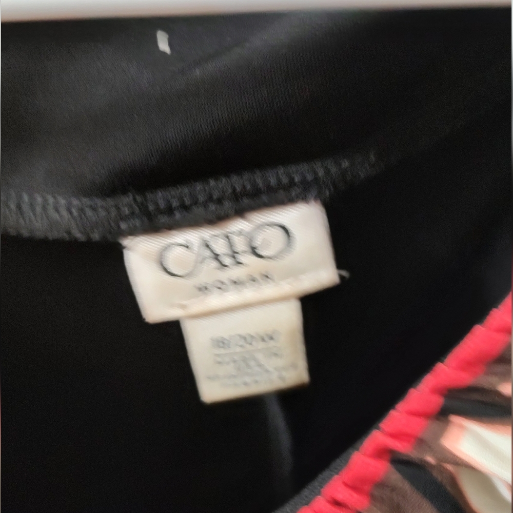 Red and mauve print sleeveless dress